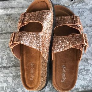 Rose Gold Glitter Sandal ⭐️